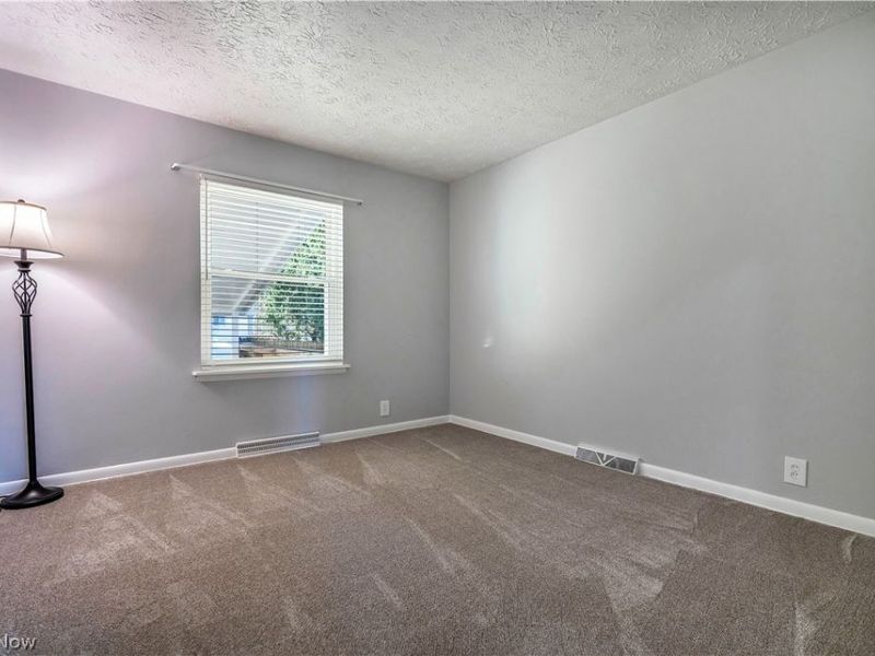 3233 Russ Ranch Street NW, Massillon, OH 44646 Photo 18