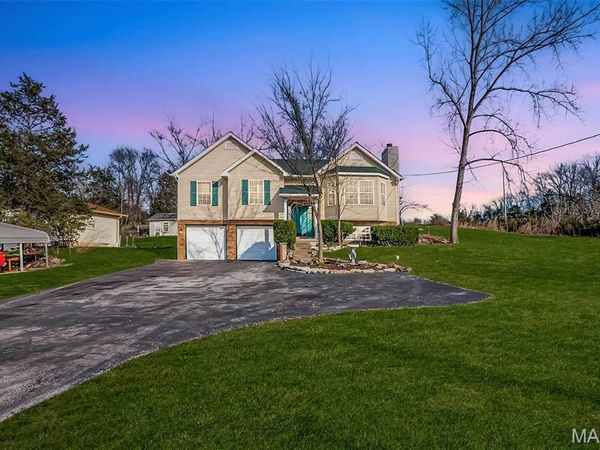 1174 Scenic Drive , Herculaneum, MO 63048