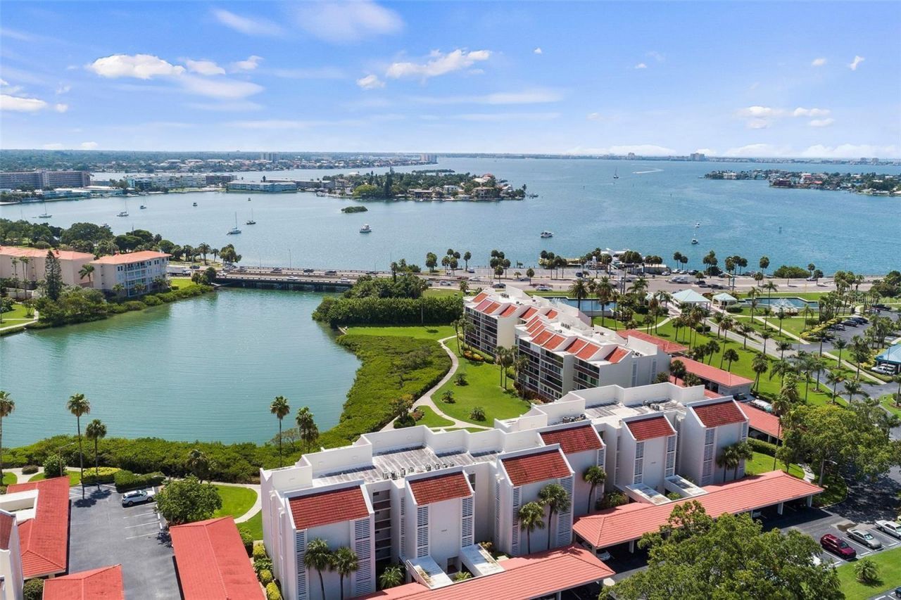 7902 Sailboat Key Boulevard S, Unit 608, South Pasadena, FL 33707 Photo