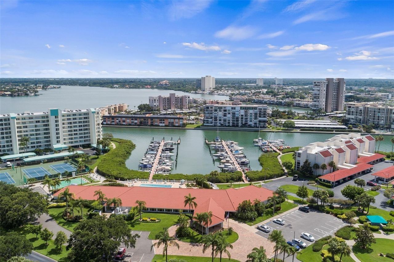 7902 Sailboat Key Boulevard S, Unit 608, South Pasadena, FL 33707 Photo