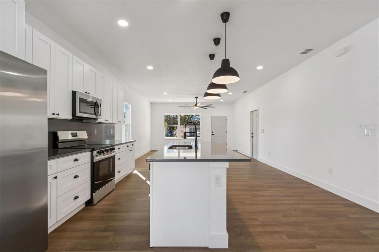 5111 68th Street N, Saint Petersburg, FL 33709 Photo