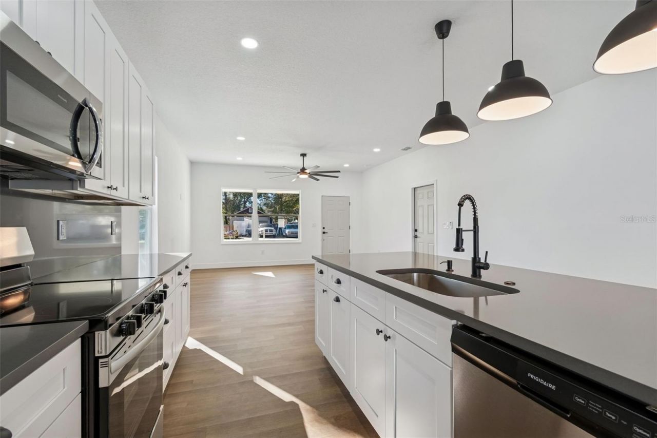 5111 68th Street N, Saint Petersburg, FL 33709 Photo