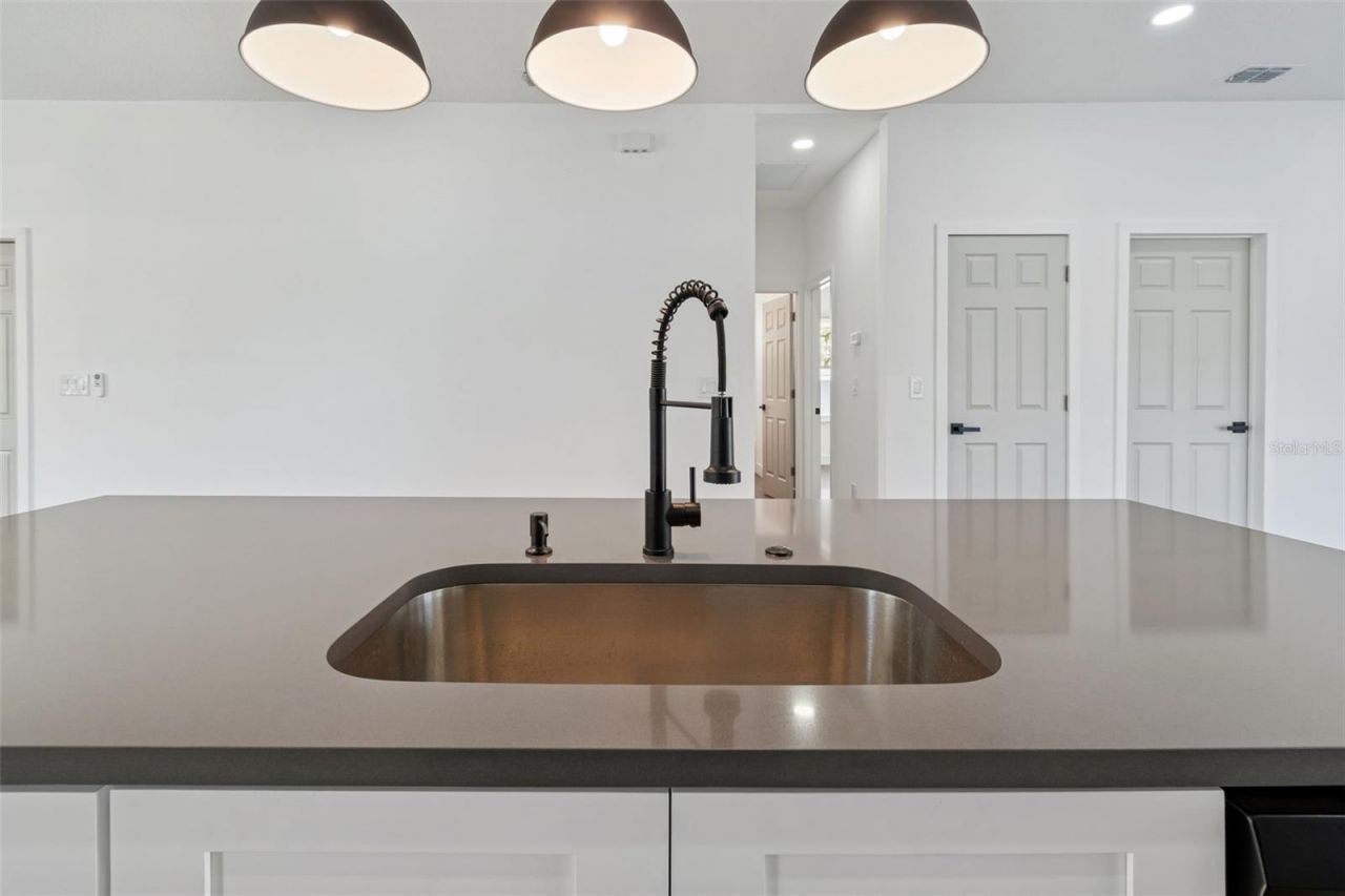 5111 68th Street N, Saint Petersburg, FL 33709 Photo