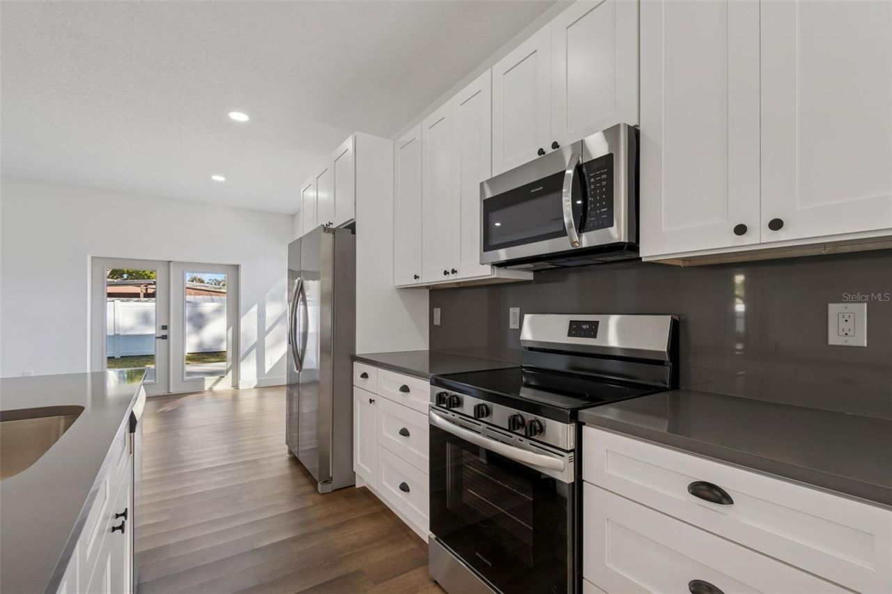 5111 68th Street N, Saint Petersburg, FL 33709 Photo