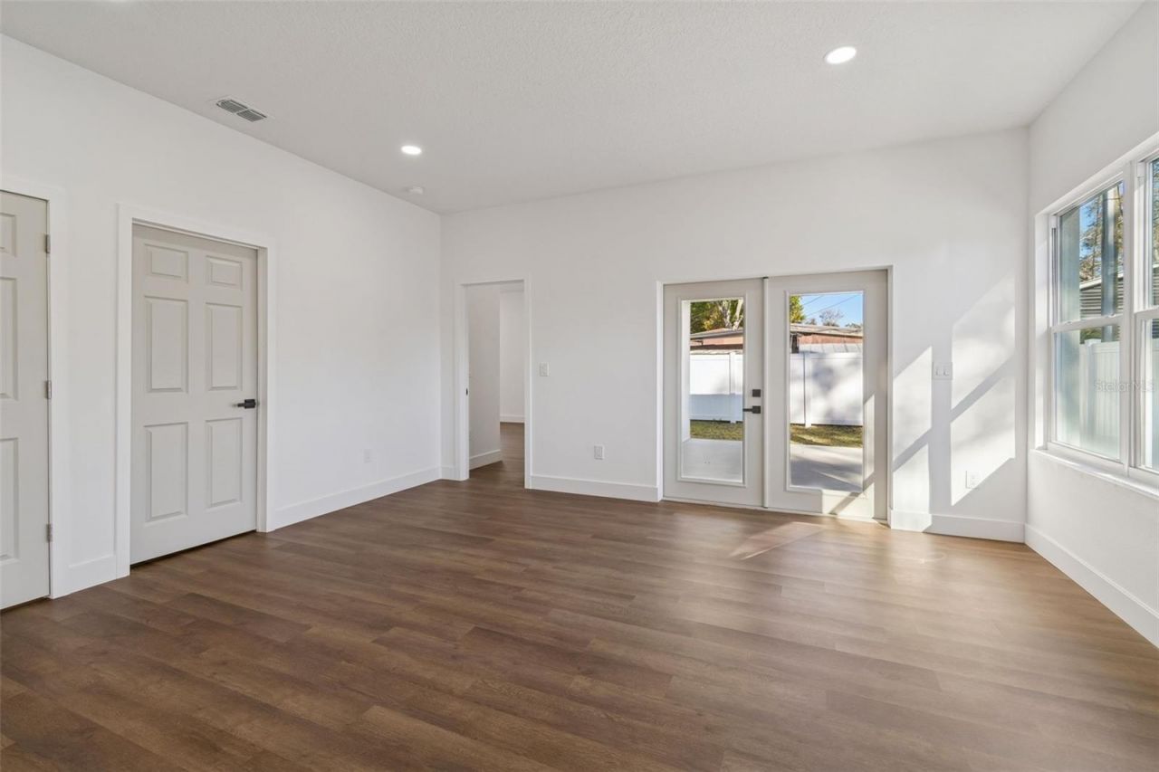 5111 68th Street N, Saint Petersburg, FL 33709 Photo