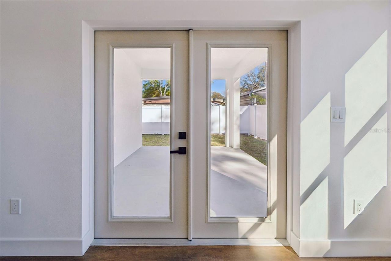 5111 68th Street N, Saint Petersburg, FL 33709 Photo