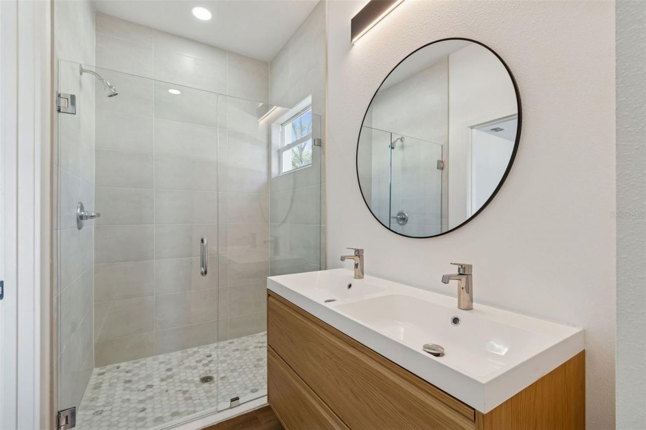 5111 68th Street N, Saint Petersburg, FL 33709 Photo