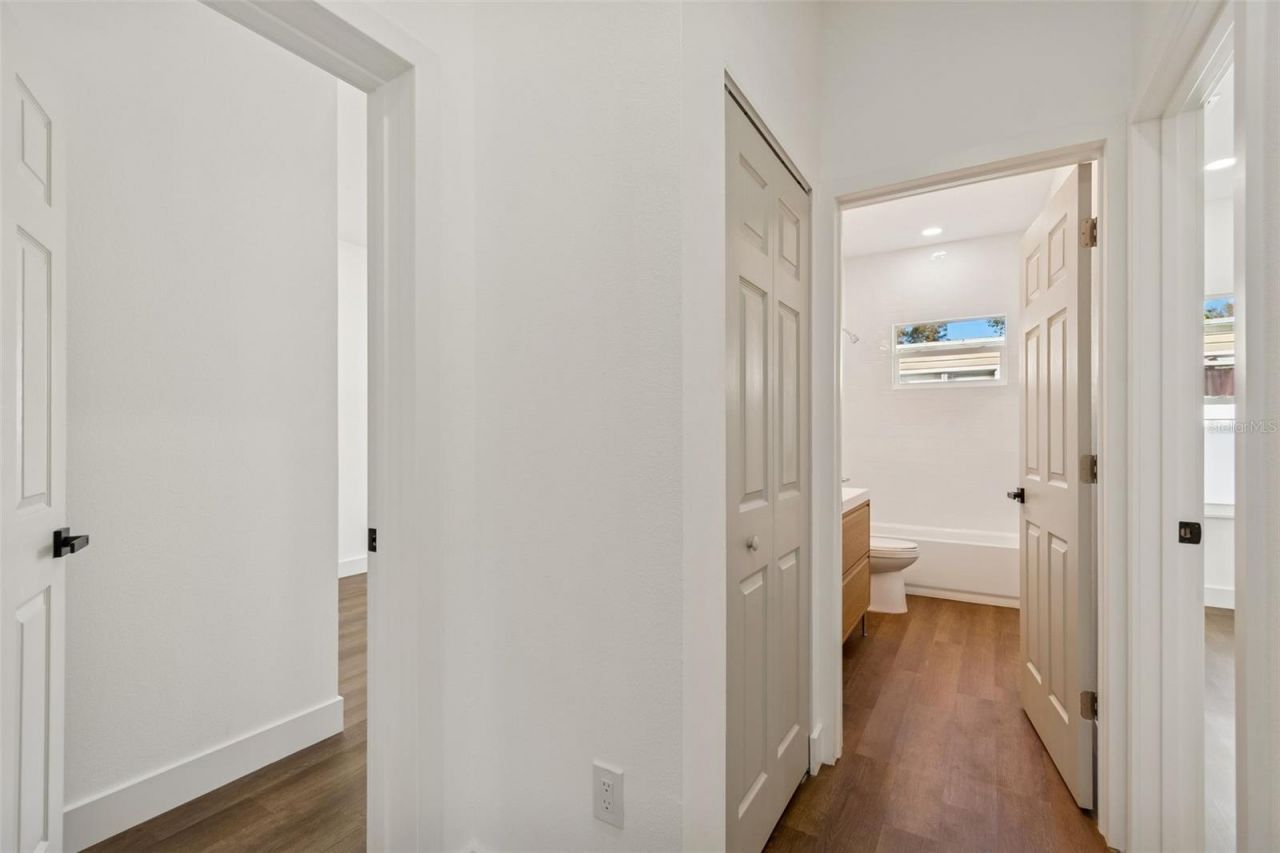 5111 68th Street N, Saint Petersburg, FL 33709 Photo