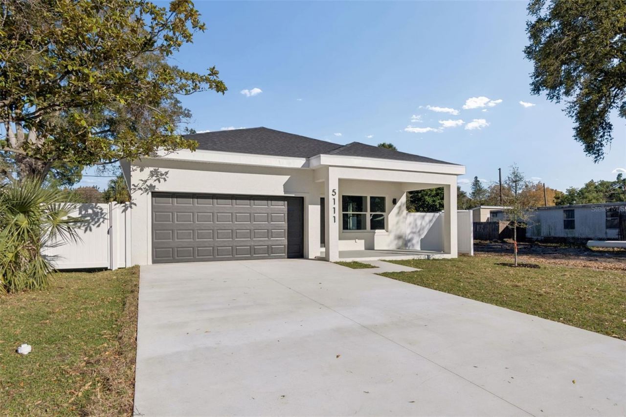 5111 68th Street N, Saint Petersburg, FL 33709 Photo