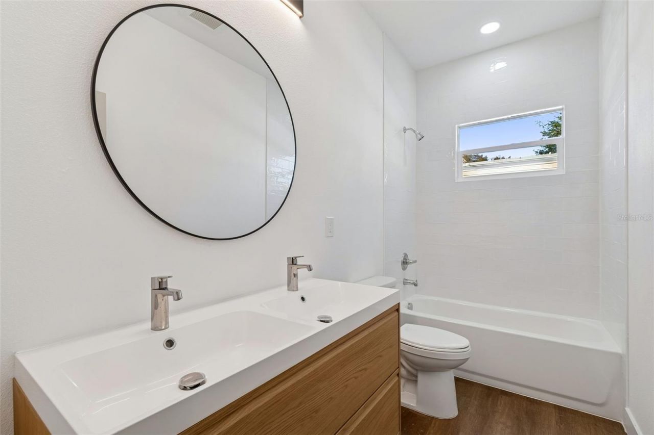 5111 68th Street N, Saint Petersburg, FL 33709 Photo