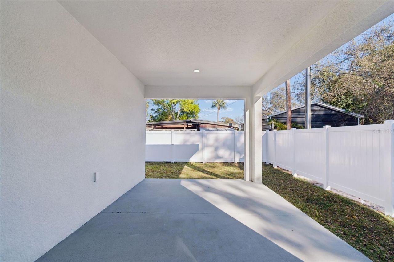 5111 68th Street N, Saint Petersburg, FL 33709 Photo