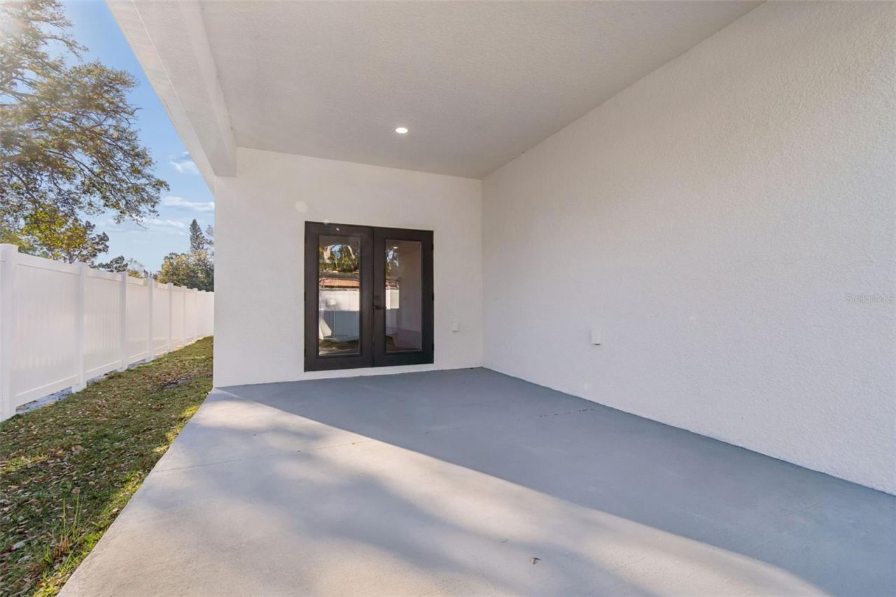 5111 68th Street N, Saint Petersburg, FL 33709 Photo