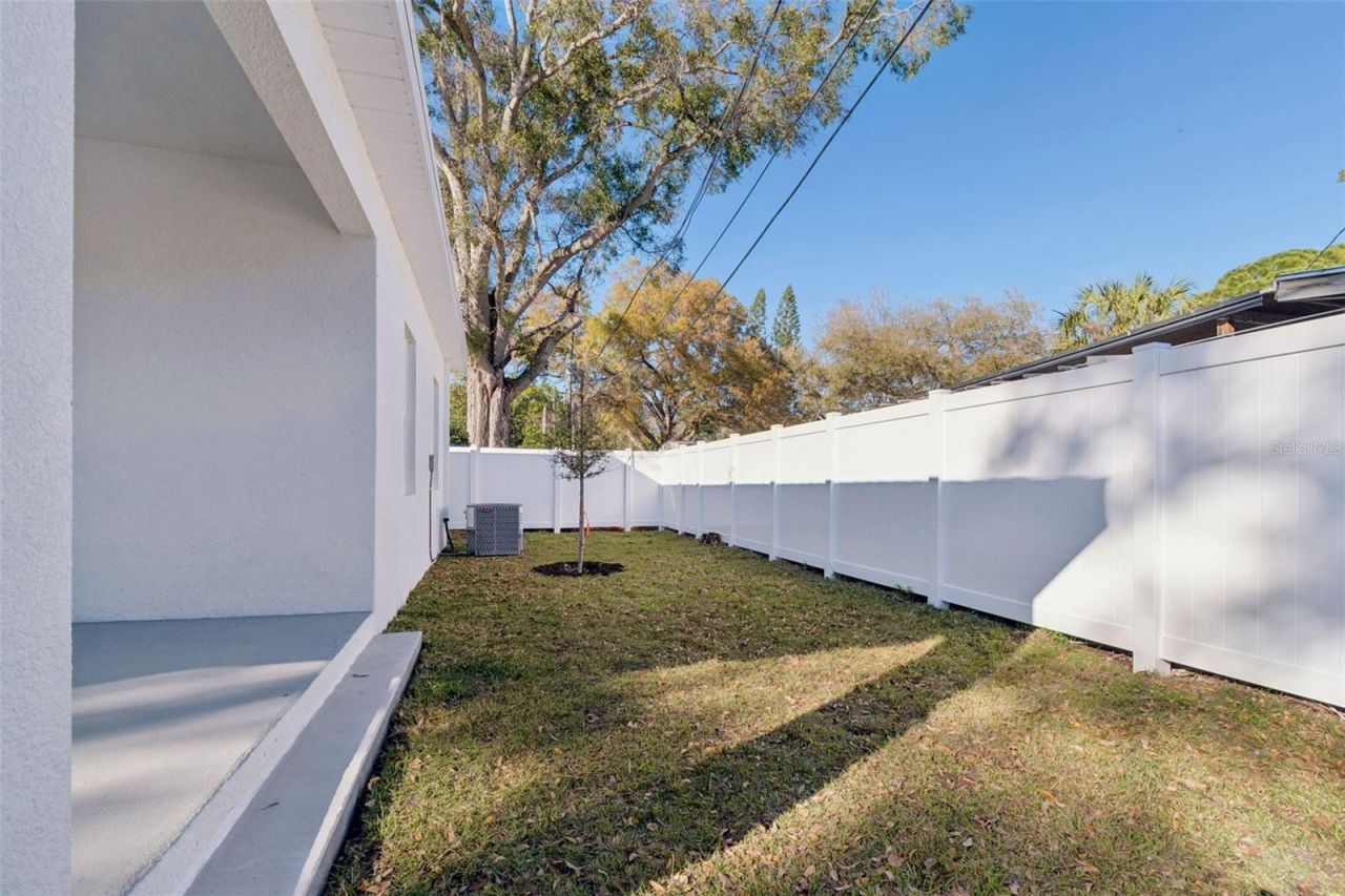 5111 68th Street N, Saint Petersburg, FL 33709 Photo