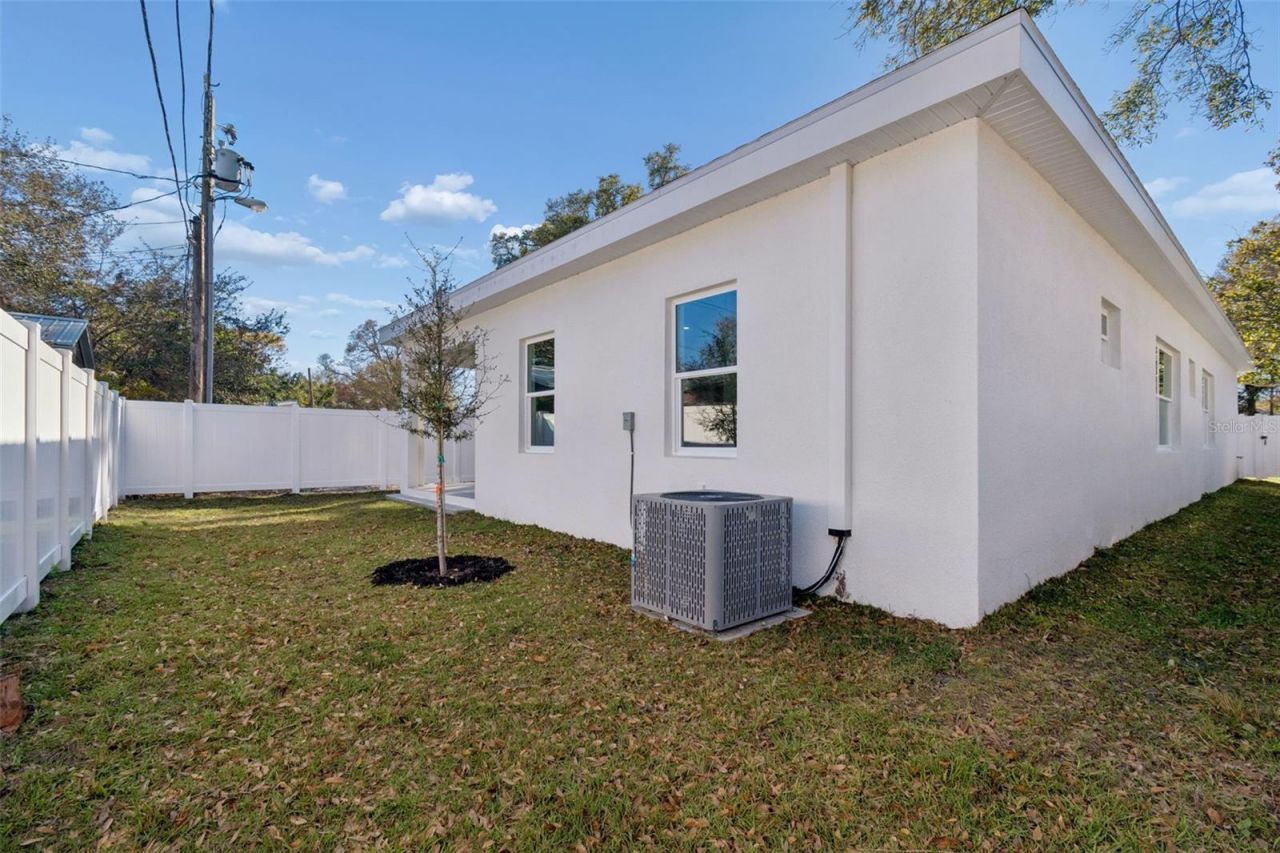 5111 68th Street N, Saint Petersburg, FL 33709 Photo