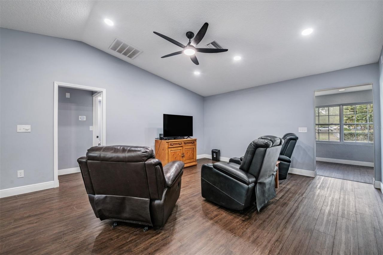 2125 Lanier Road, Plant City, FL 33565 Photo