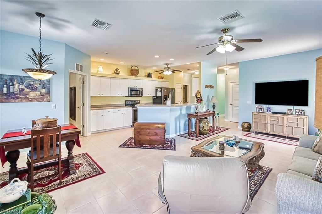 19914 Lake Vista Cir N, Unit 1, Lehigh Acres, FL 33936 Photo