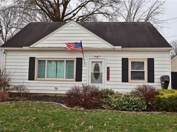 842 Grant Avenue , Cuyahoga Falls, OH 44221