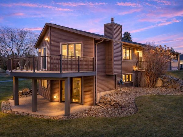 6028 Saddle Ridge, Portage, WI 53901