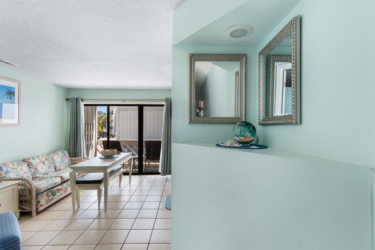 627 N Waccamaw Dr.  Photo 15