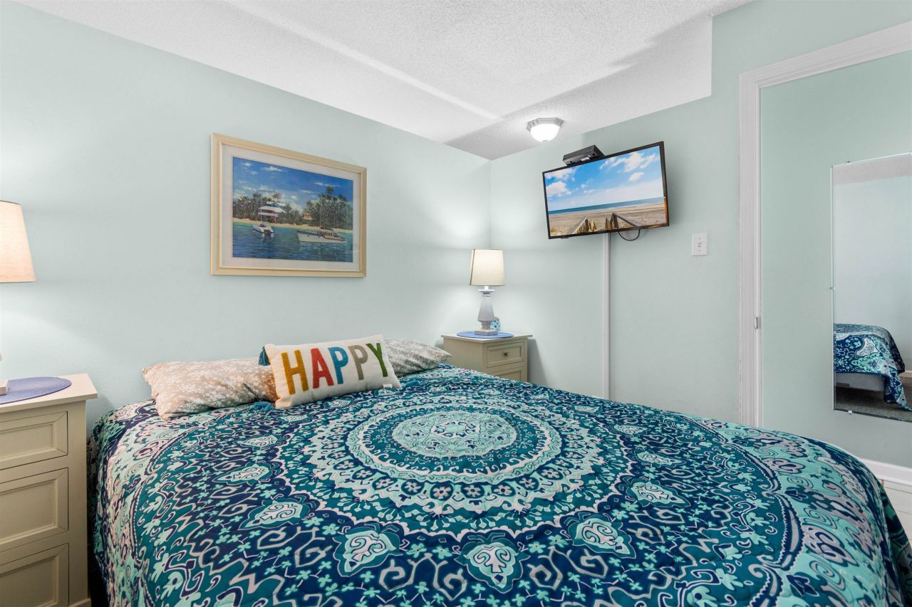 627 N Waccamaw Dr.  Photo 19