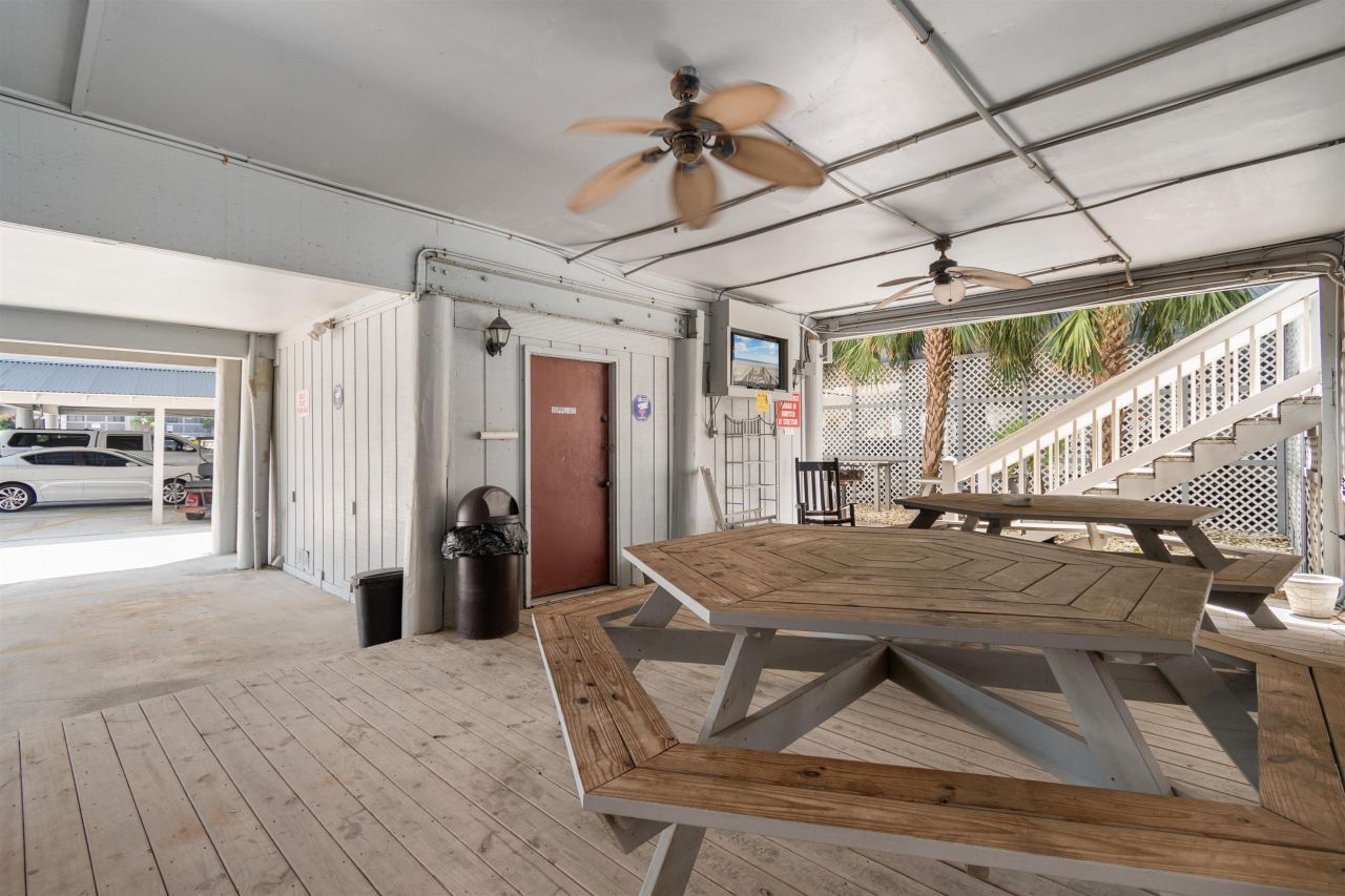 627 N Waccamaw Dr.  Photo 34