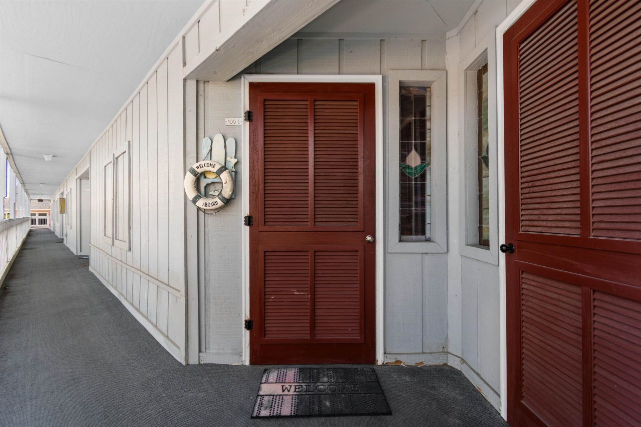 627 N Waccamaw Dr.  Photo 6