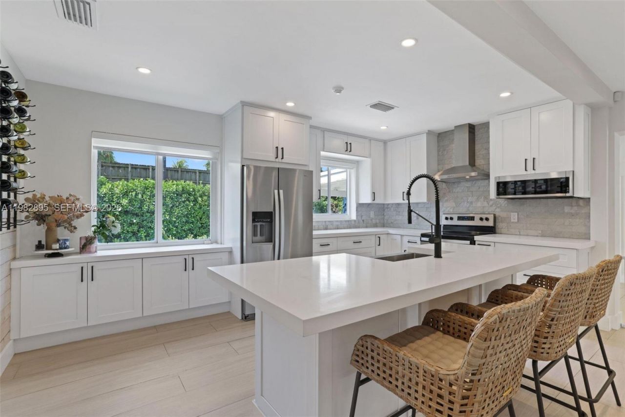 5830 SW 51st Ter, Miami, FL 33155 Photo