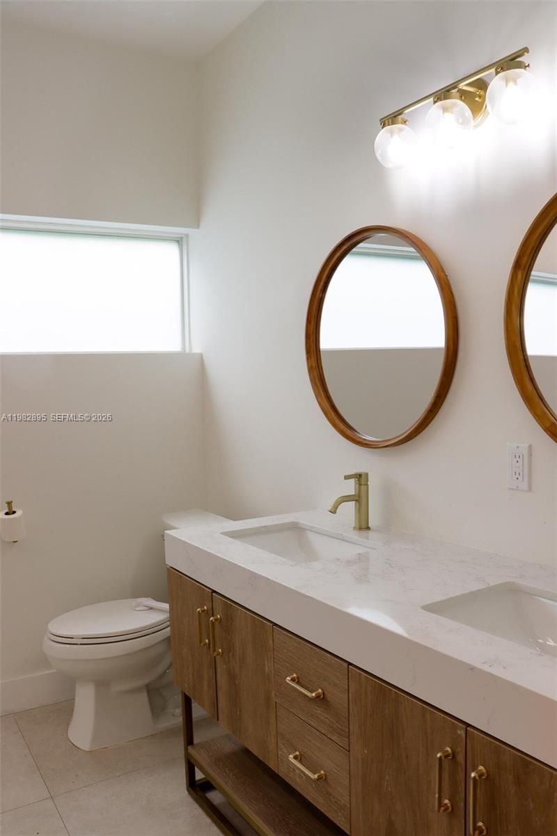 5830 SW 51st Ter, Miami, FL 33155 Photo