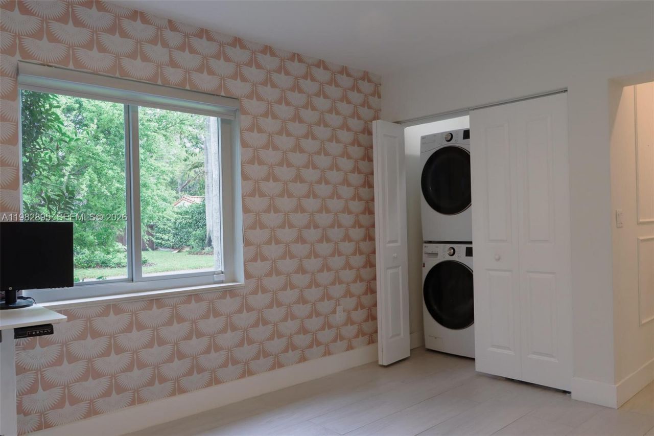 5830 SW 51st Ter, Miami, FL 33155 Photo