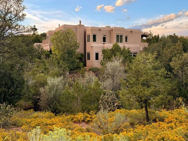 1055 Camino Real, Santa Fe, NM 87501