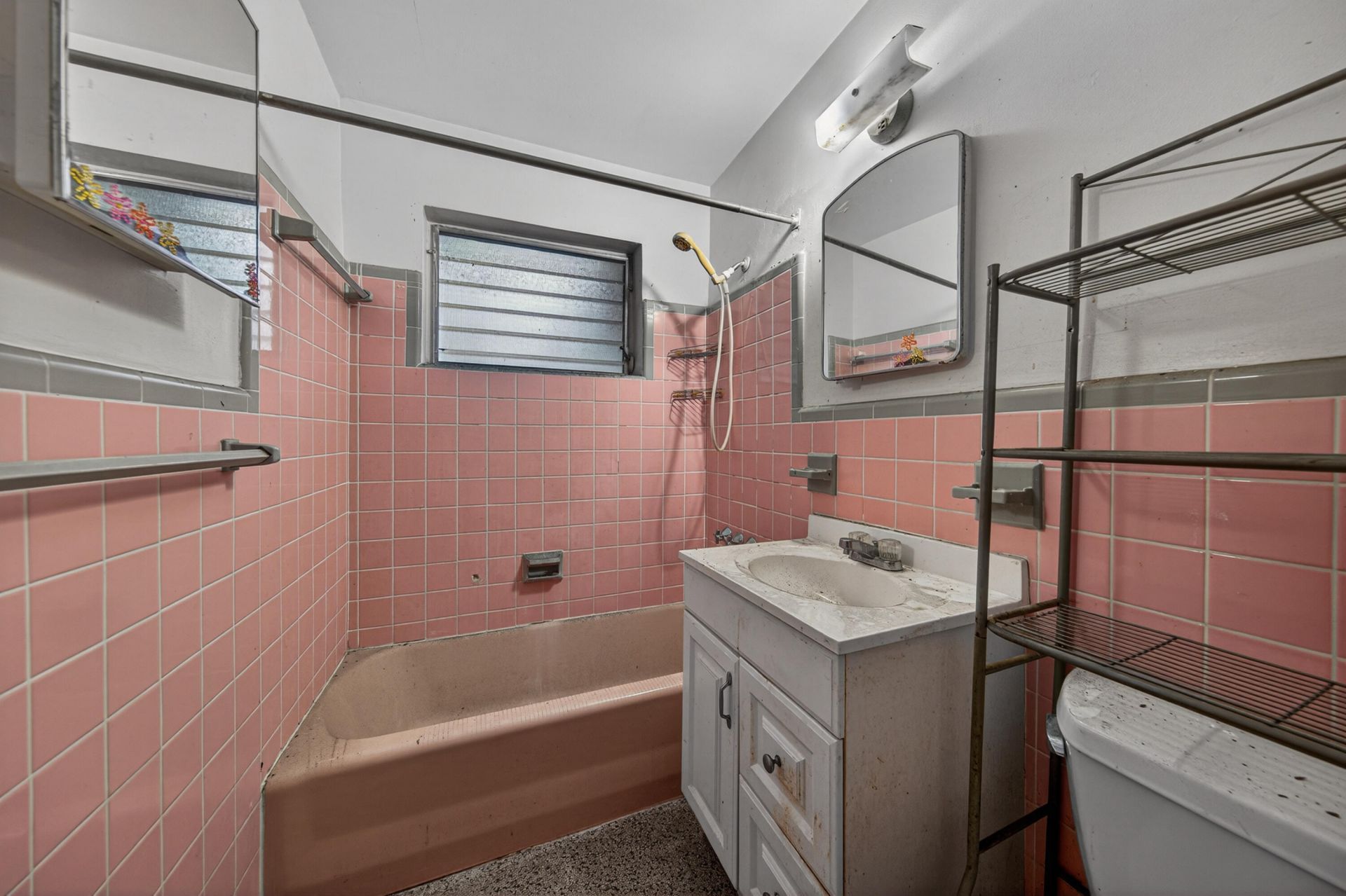 27 NE 17th Avenue, Pompano Beach, FL 33060 Photo