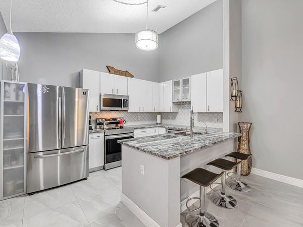 8888 Thumbwood Circle, Unit Apt B, Boynton Beach, FL 33436