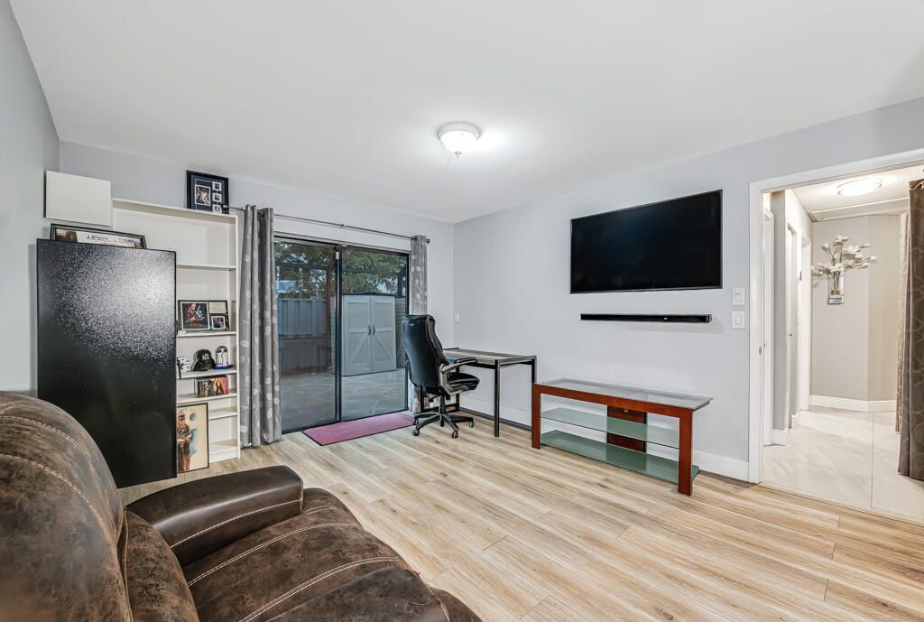 8888 Thumbwood Circle, Unit Apt B, Boynton Beach, FL 33436 Photo