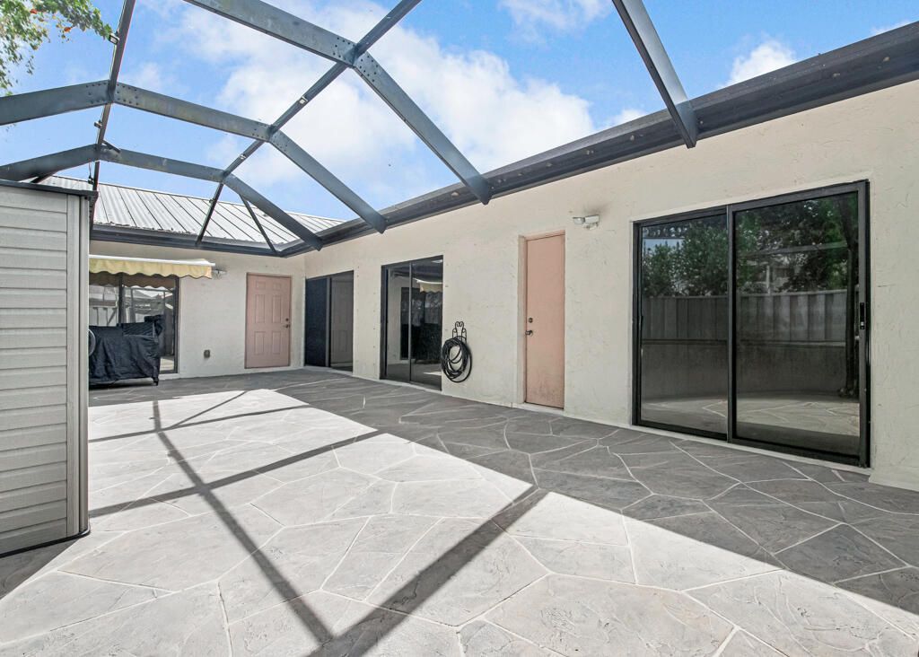 8888 Thumbwood Circle, Unit Apt B, Boynton Beach, FL 33436 Photo