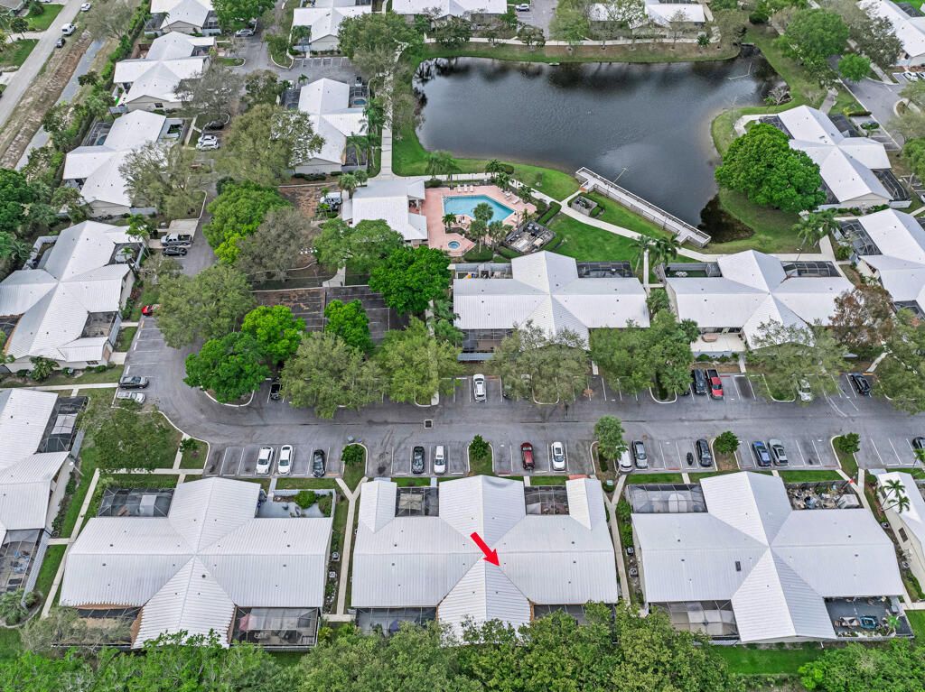 8888 Thumbwood Circle, Unit Apt B, Boynton Beach, FL 33436 Photo