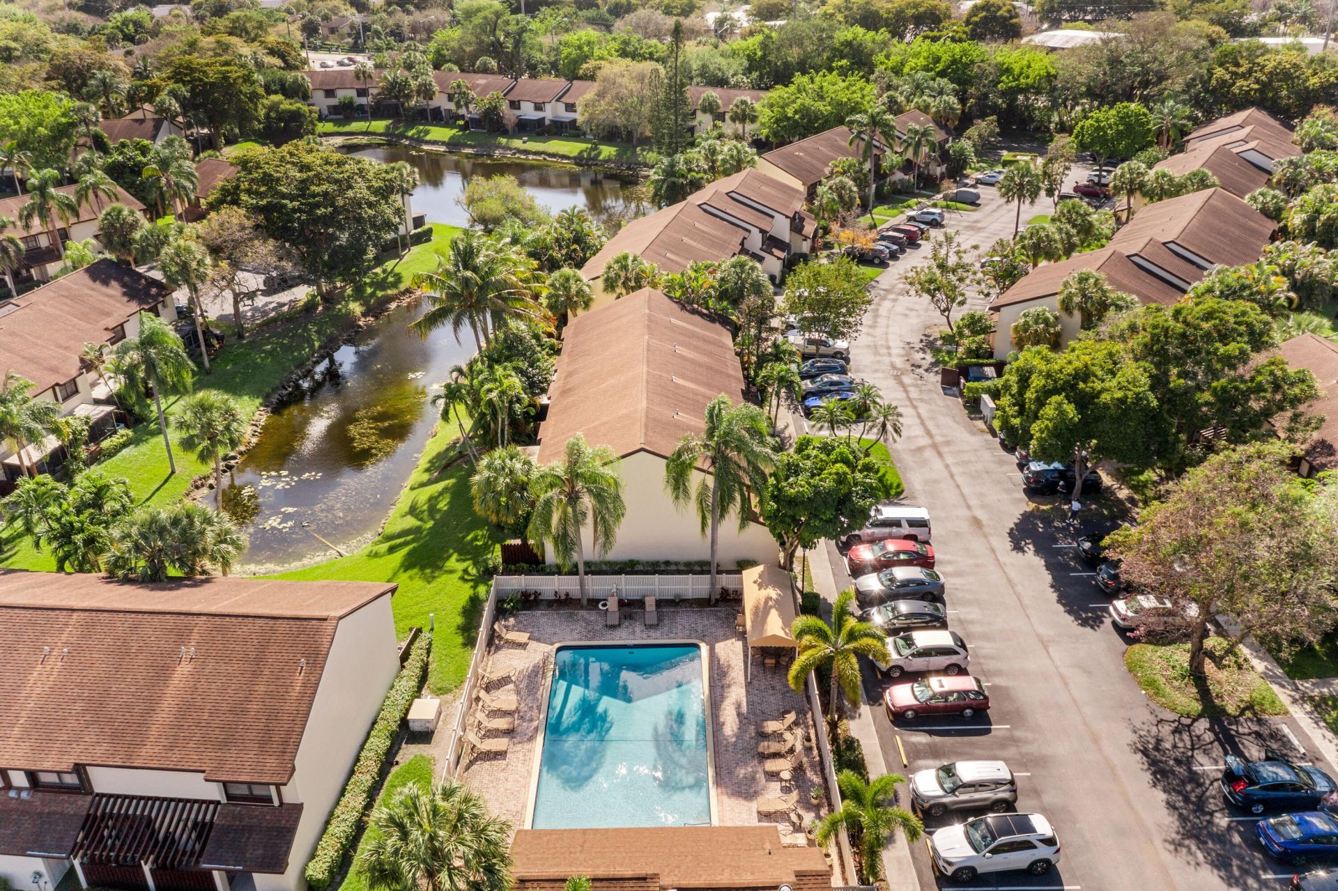 3801 N Carambola Cir North Circle N, Unit 2802, Coconut Creek, FL 33066 Photo