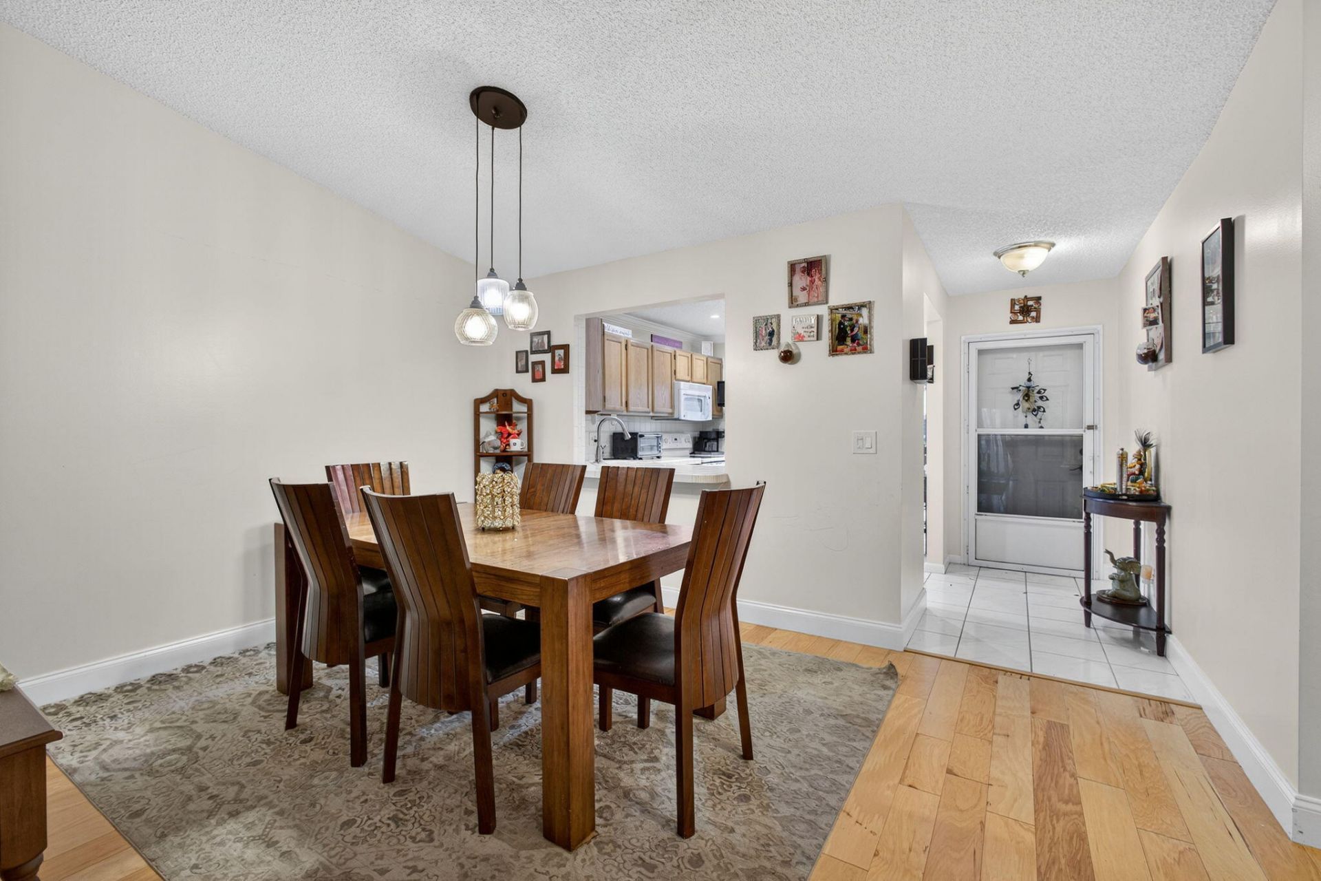 2640 Gately Drive W, Unit 406, West Palm Beach, FL 33415 Photo