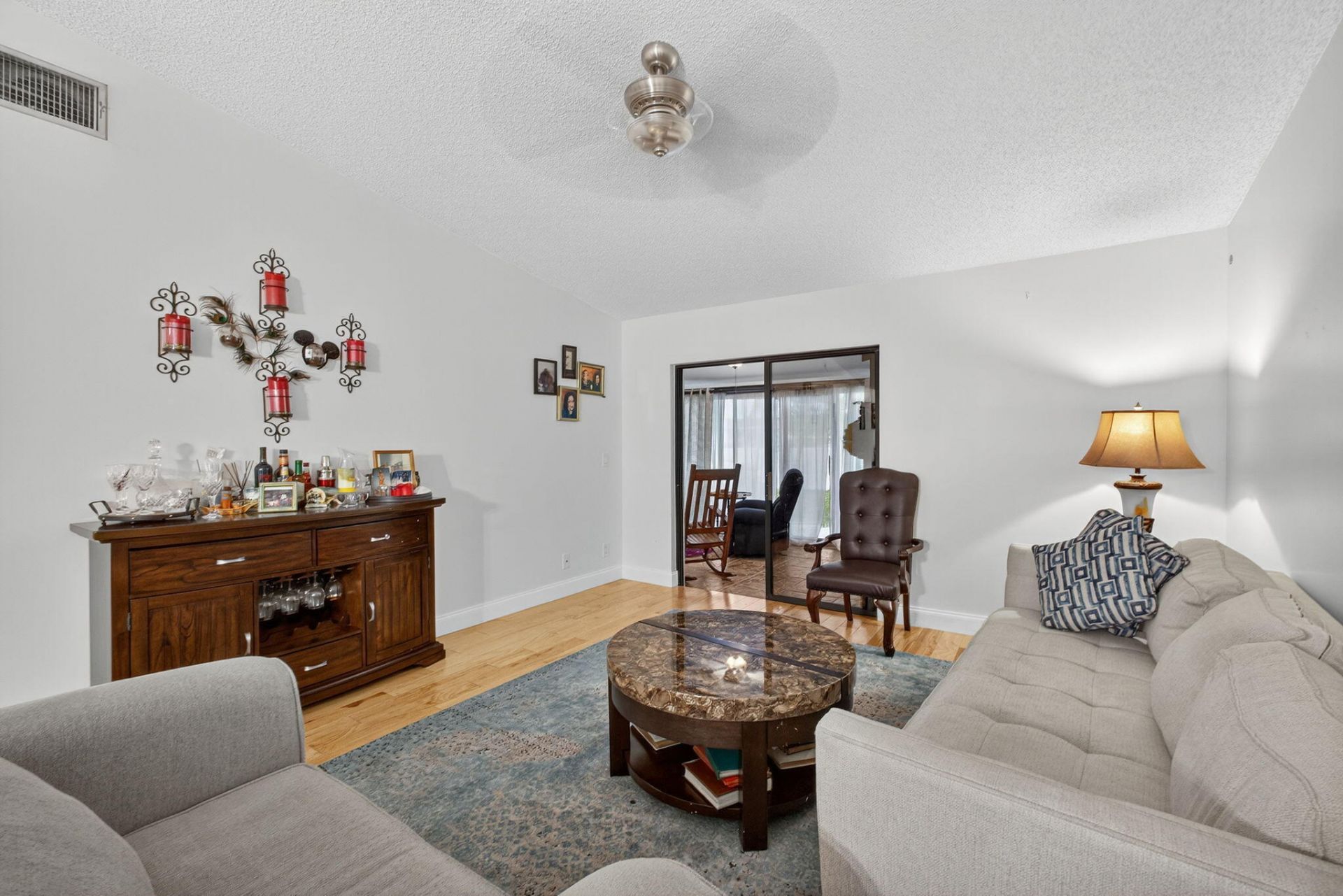 2640 Gately Drive W, Unit 406, West Palm Beach, FL 33415 Photo