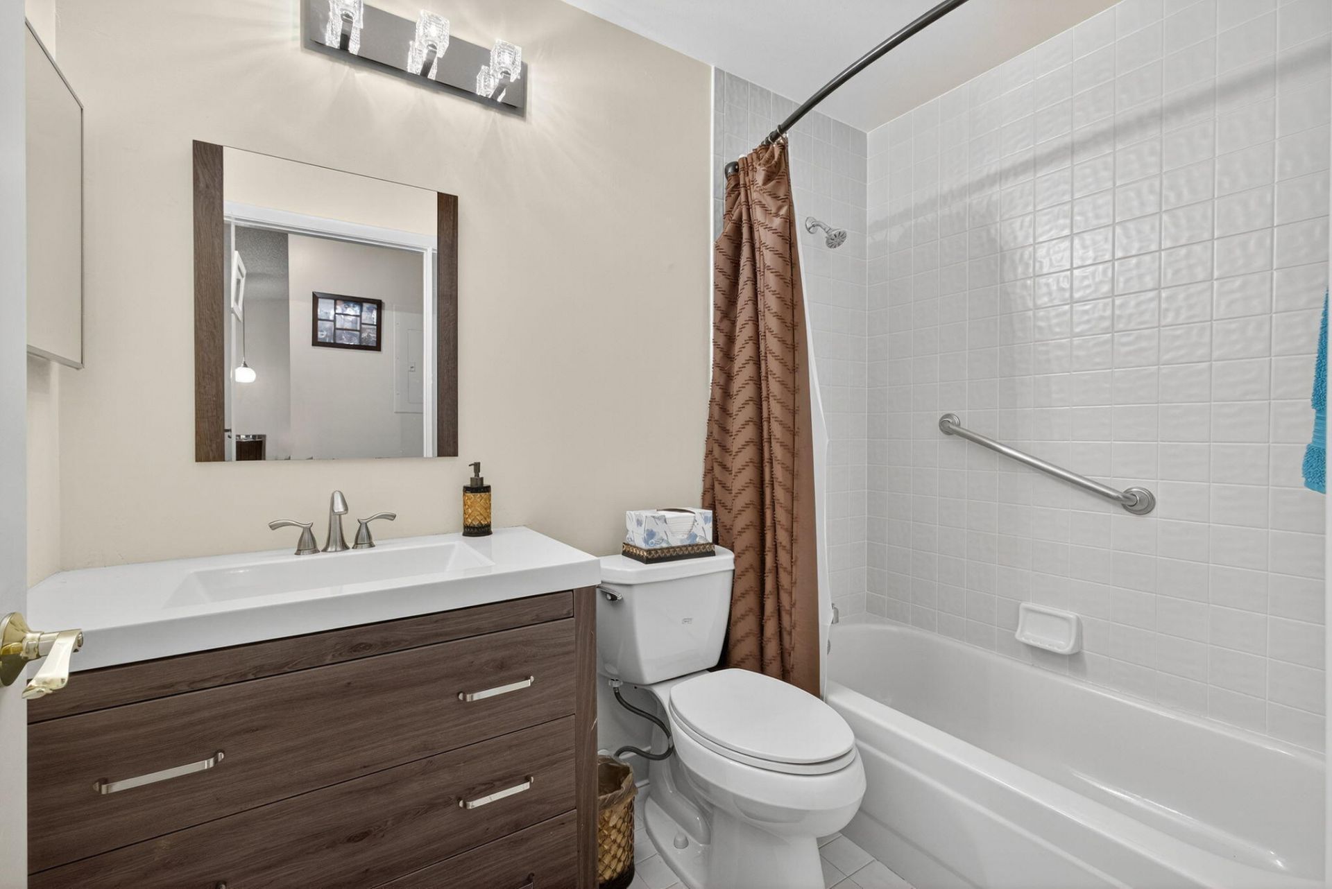 2640 Gately Drive W, Unit 406, West Palm Beach, FL 33415 Photo
