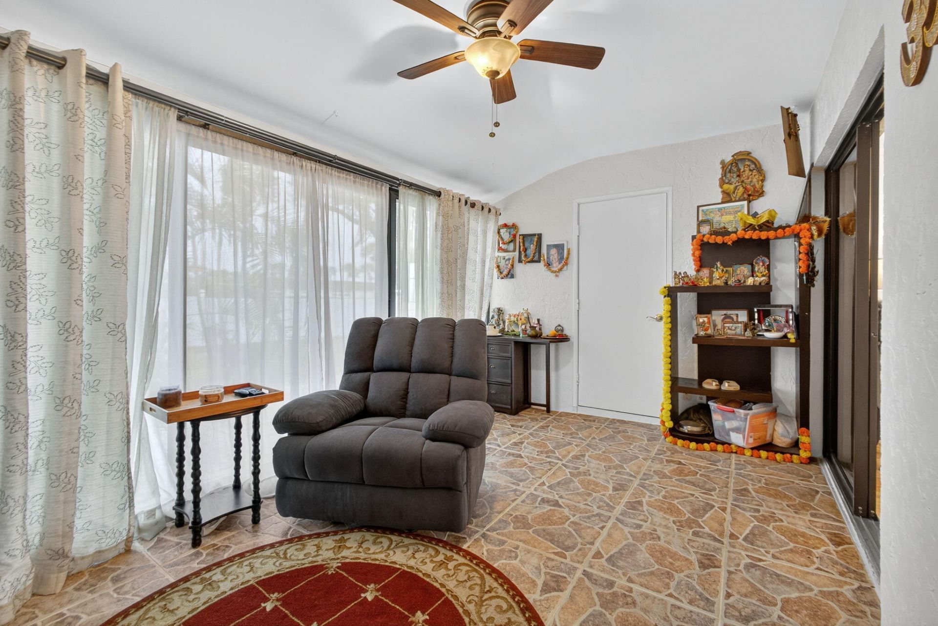 2640 Gately Drive W, Unit 406, West Palm Beach, FL 33415 Photo