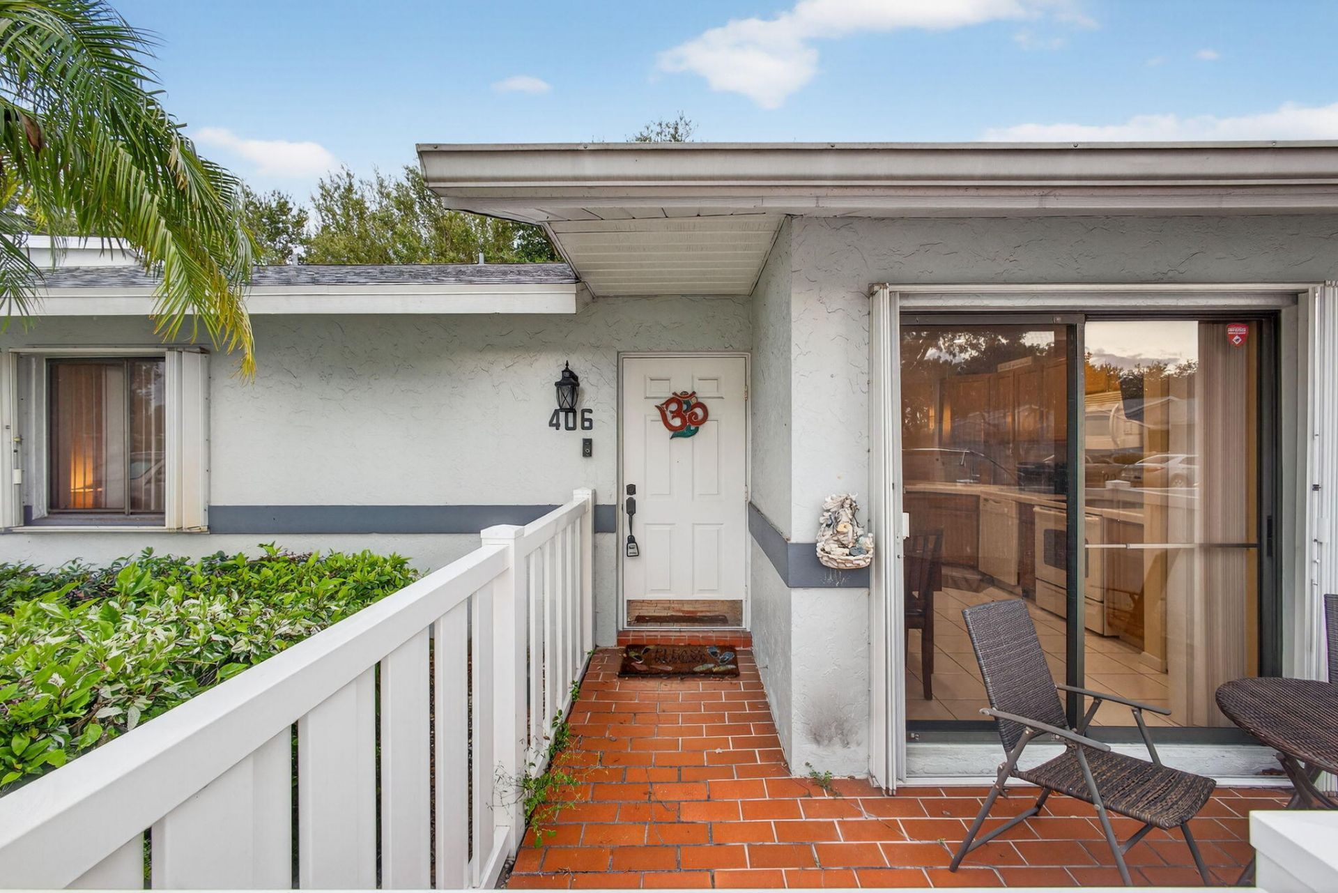 2640 Gately Drive W, Unit 406, West Palm Beach, FL 33415 Photo