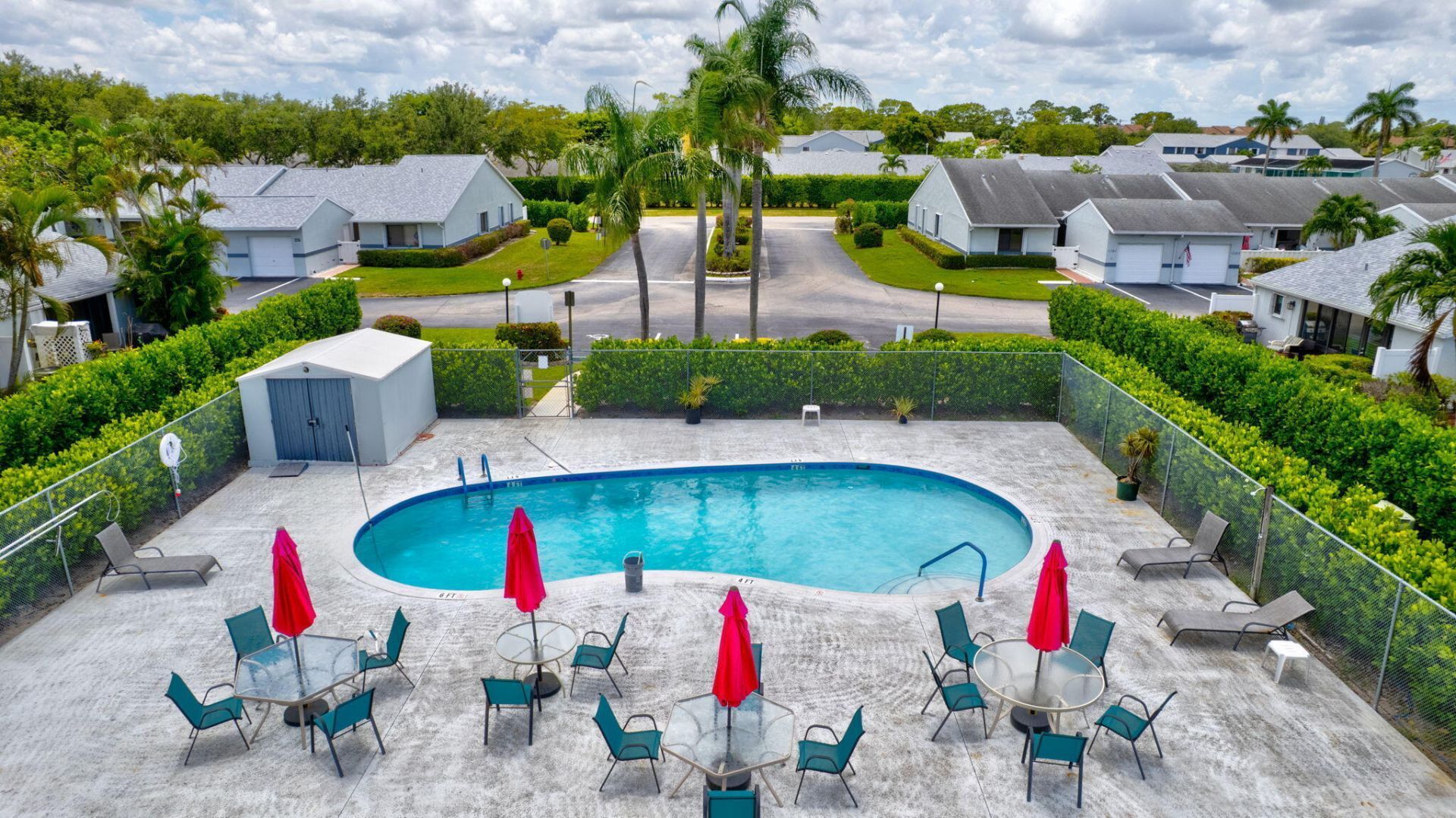 2640 Gately Drive W, Unit 406, West Palm Beach, FL 33415 Photo
