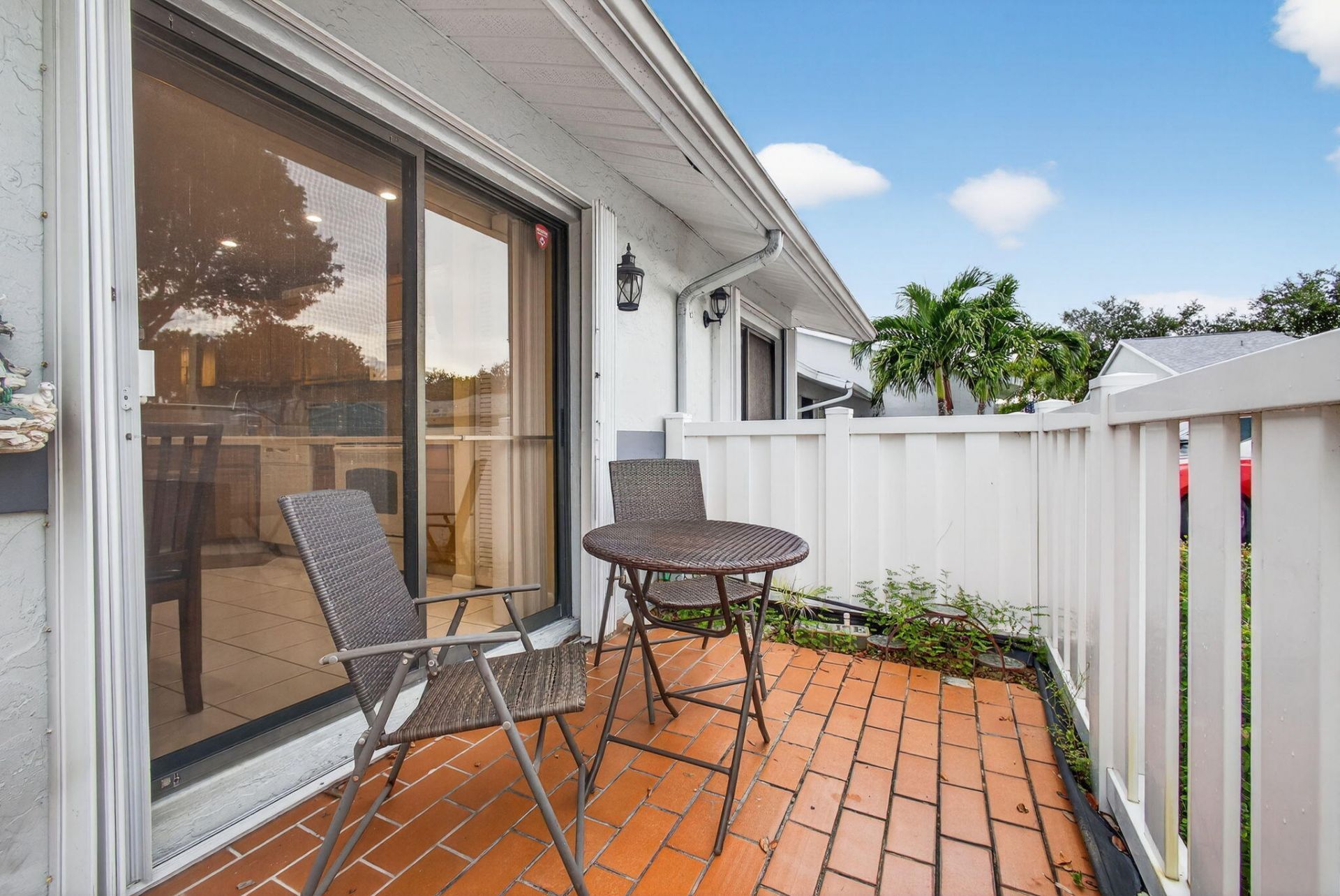 2640 Gately Drive W, Unit 406, West Palm Beach, FL 33415 Photo