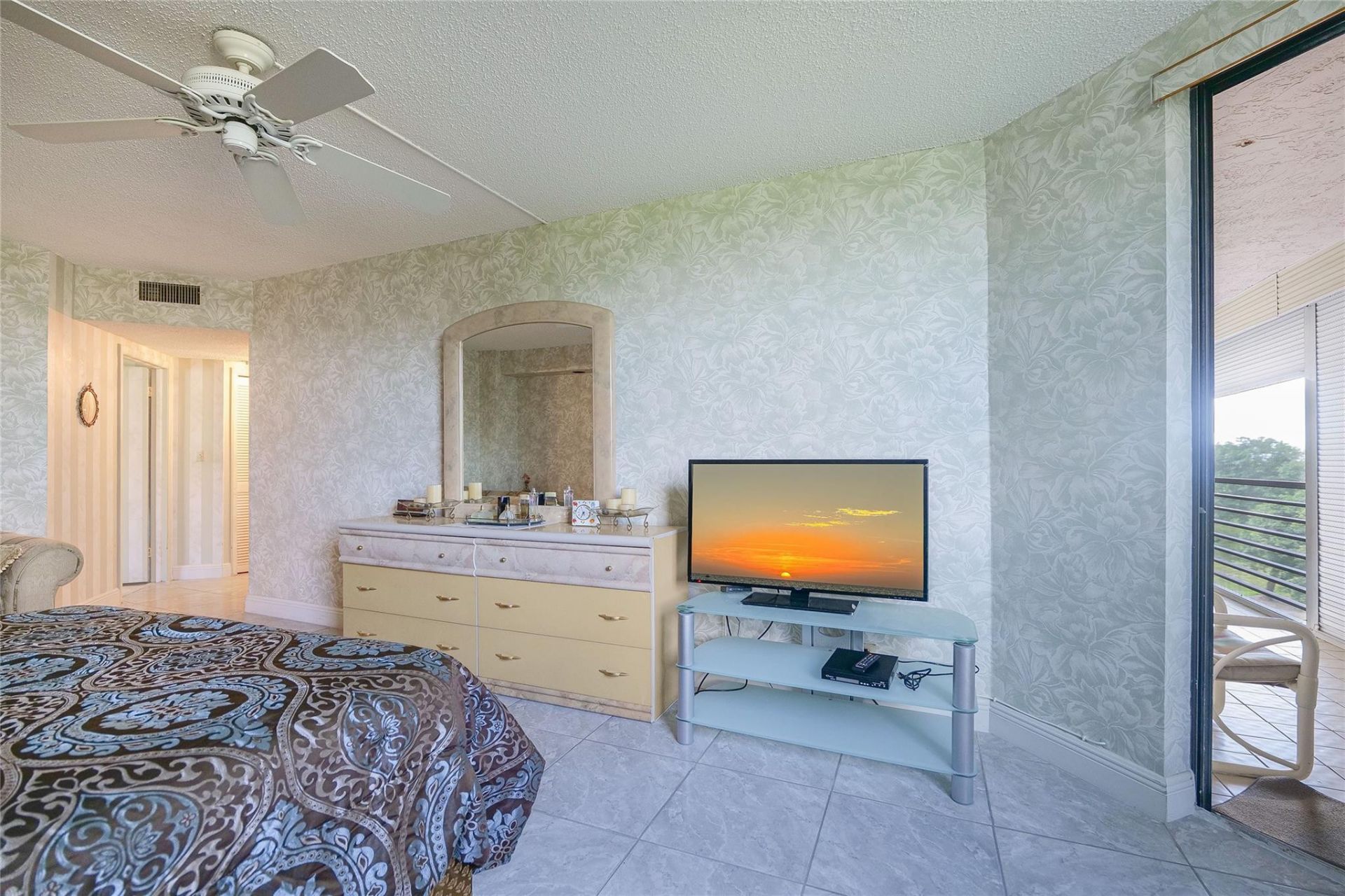 7100 Radice Court, Unit 507, Lauderhill, FL 33319 Photo