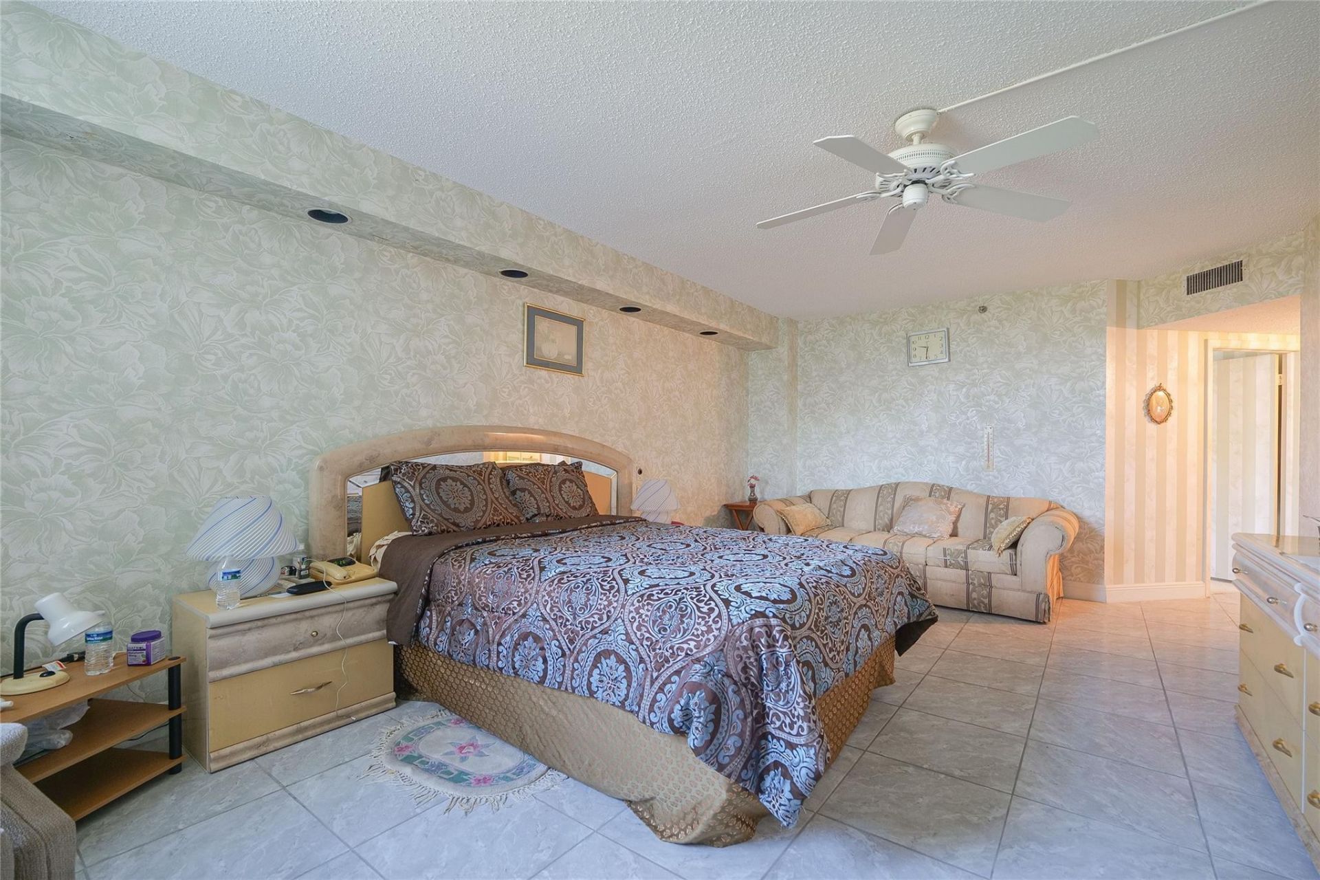 7100 Radice Court, Unit 507, Lauderhill, FL 33319 Photo