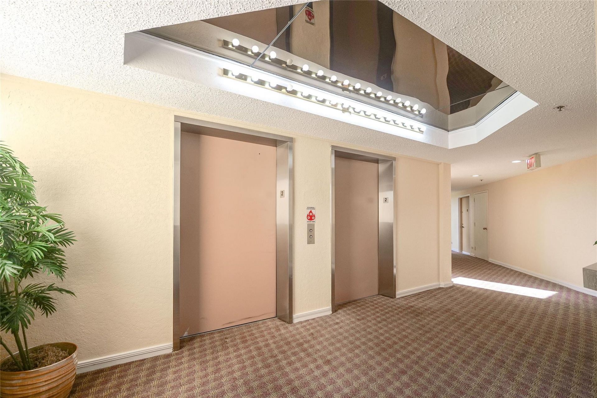 7100 Radice Court, Unit 507, Lauderhill, FL 33319 Photo