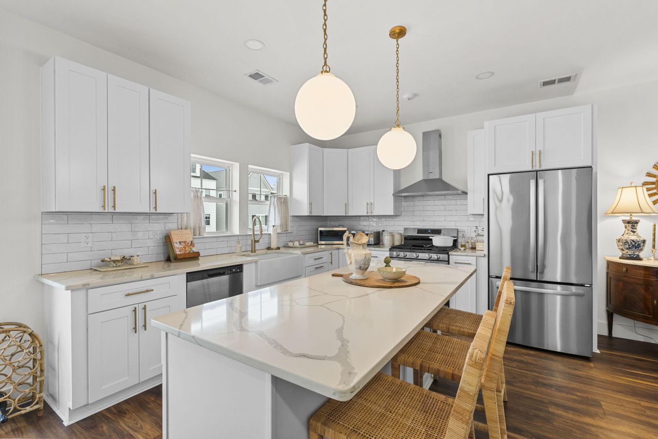 1007 Carmela Court Photo 12