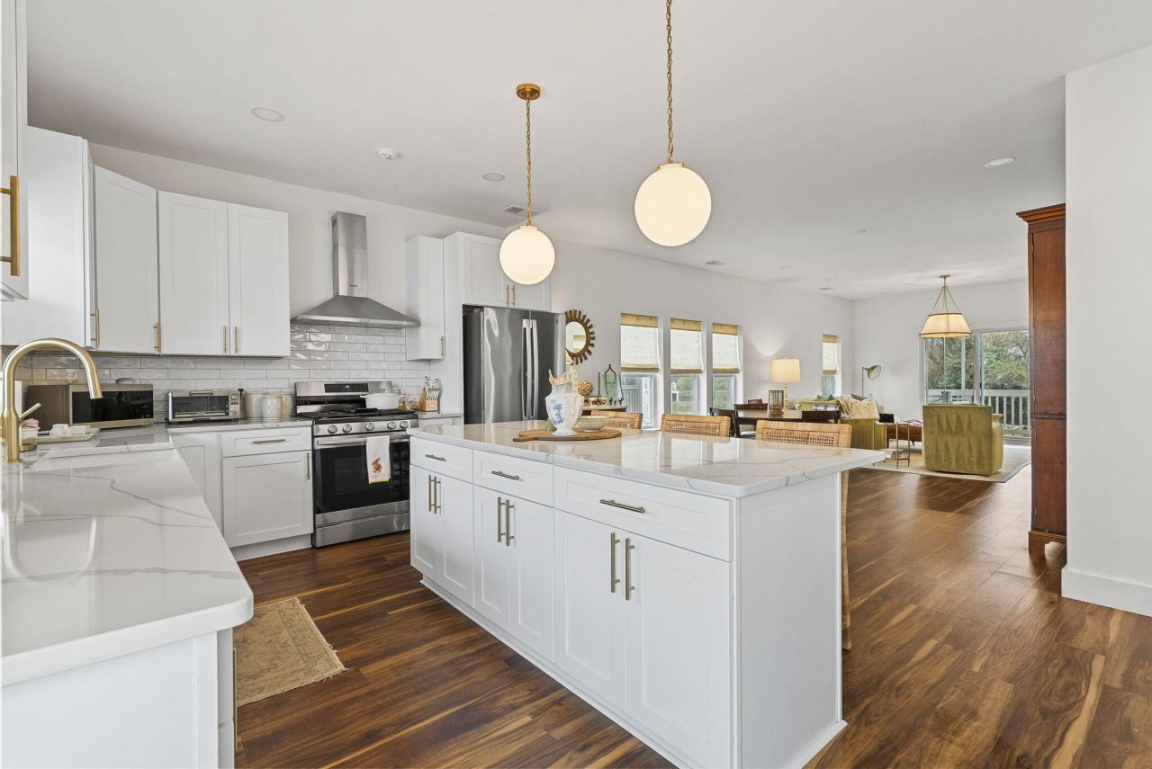 1007 Carmela Court Photo 15