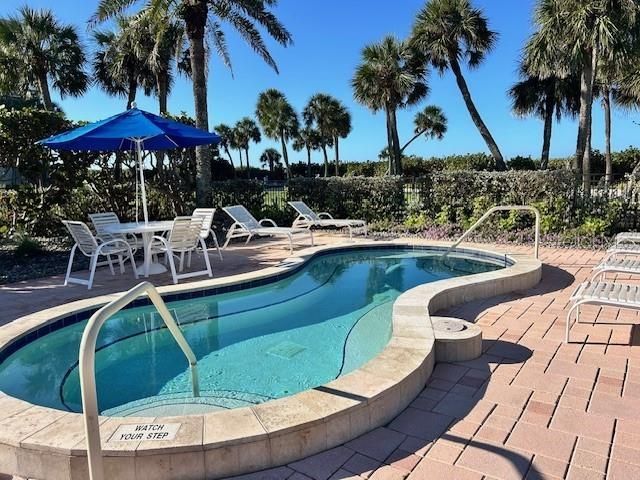 1095 Gulf Of Mexico Drive, Unit 104, Longboat Key, FL 34228 Photo