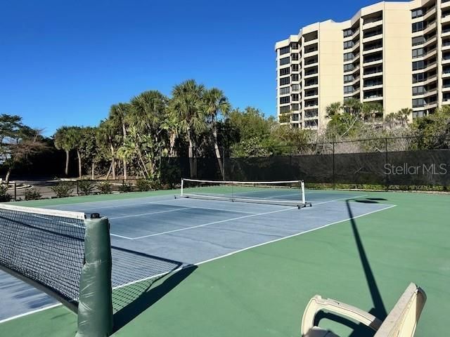 1095 Gulf Of Mexico Drive, Unit 104, Longboat Key, FL 34228 Photo